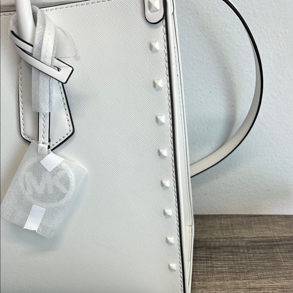Michael Kors | “Maple” Optic White Large Leather Satchel w/Small Studs 🤍 - Picture 10 of 14